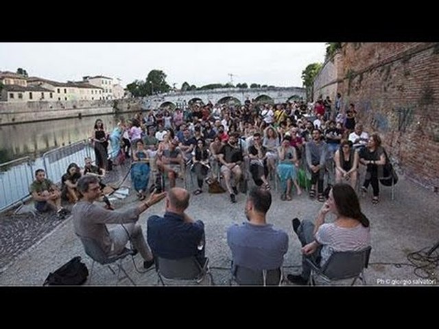 Rimini, le vie e le piazzette diventano un salotto culturale nel Borgo San Giuliano