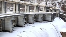 冬の黒部ダム（栃木県）2011-01-30