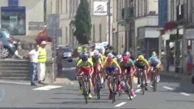Tour de Mareuil-Verteillac-Ribérac 2015 : arrivée 1ère étape