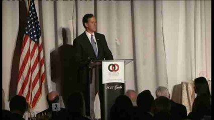 Santorum critica la decisión del Supremo sobre el matrimonio homosexual