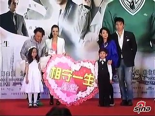 [Sina Entertainment]《隐婚男女》刘若英陈奕迅演激情戏不尴尬