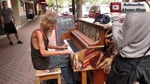 EVSİZ ADAMIN MÜTHİŞ KONSERİ (Homeless Man Plays Piano Beautifully Sarasota, FL ORIGINAL)