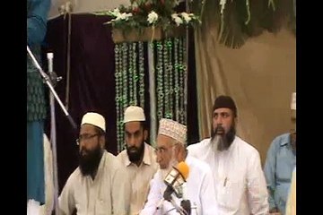 24-naqeeb e mehfil-Urs e Mehboob Live on QTV (7th June 2015)