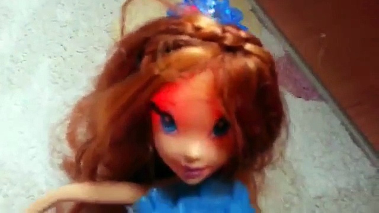 Winx Club - Bloom Flower Princess | Doll Review