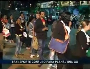 Ônibus depredado na BR-020
