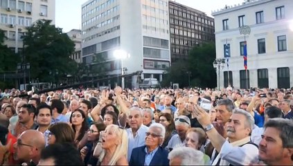 Supporters of Yes vote in referendum rally in Athens