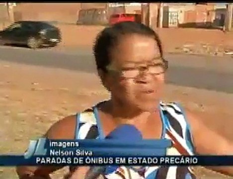 Paradas de ônibus do DF estão em estado precário - Parte 1