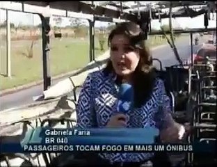 Ônibus incendiado
