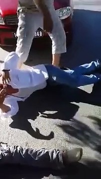 حصري بالفيديو ؛ اعتداء بالغاز اليوم في منوبة من قبل أعوان الآمن