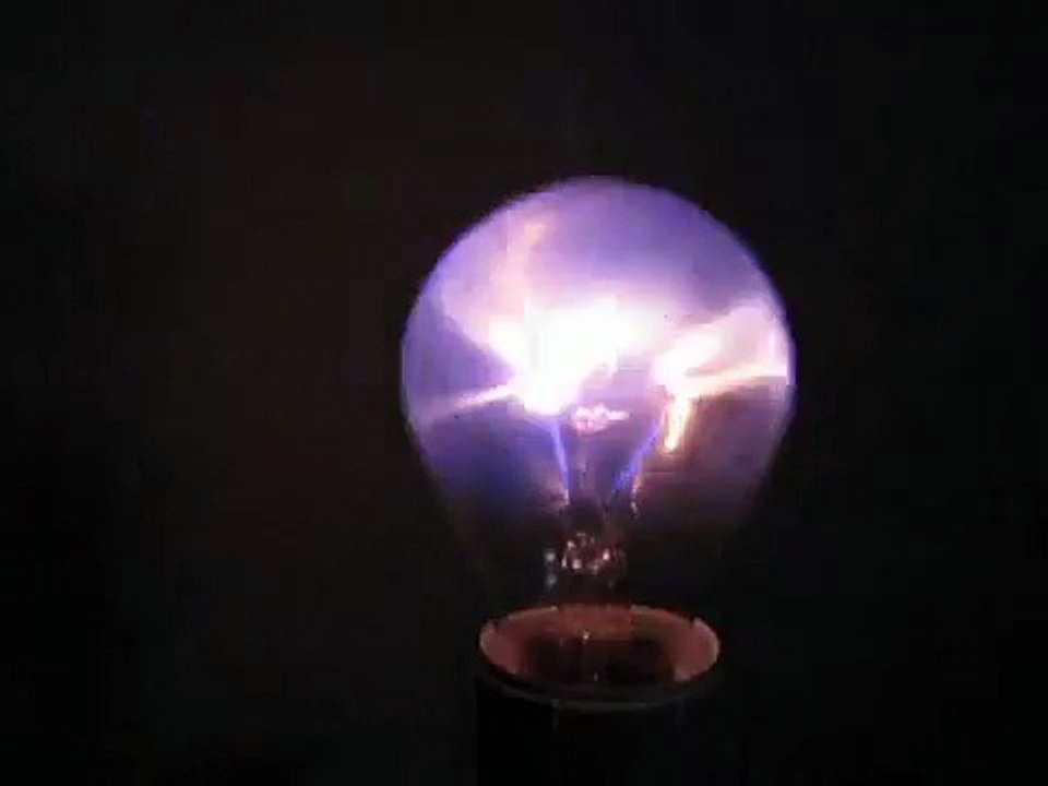 PL500/504 Vacuum tube Tesla coil (VTTC) Plasma Globe with a Light Bulb