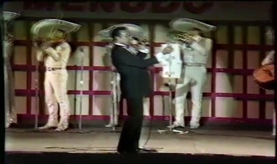Llamarada - Manolo Muñoz con el MARIACHI SOL DE MEXICO (1986)