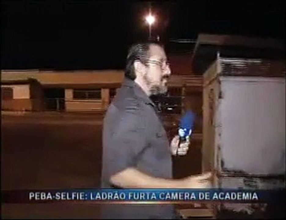Furto de câmera