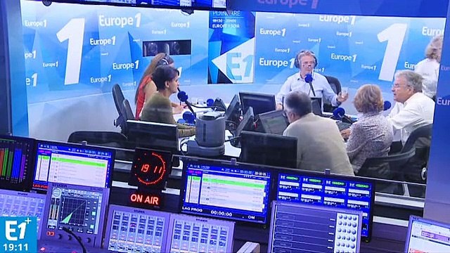 Najat Vallaud-Belkacem au Club de la presse Europe1