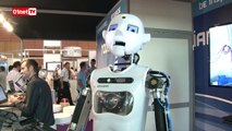 Ces robots humanoïdes jouent la comédie et font des grimaces (Innorobo 2015)