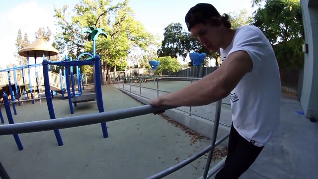 GATE VAULT Parkour Tutorial (Jesse La Flair)