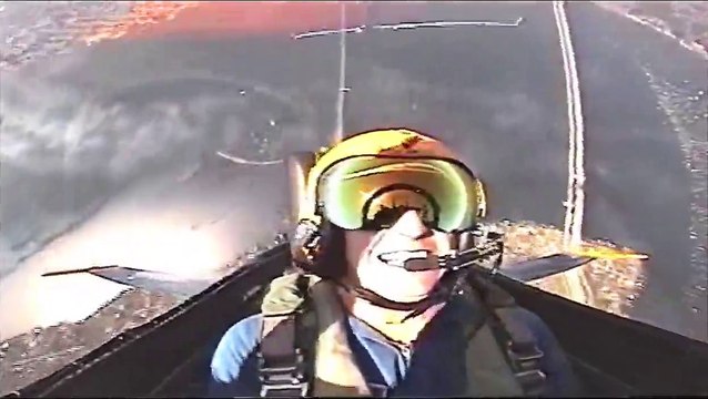 ZR1 Vette vs Jet - Chevrolet Corvette ZR1 Races A US Navy Fighter Jet