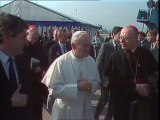 Vertrek paus Johannes Paulus II uit Nederland - 1985