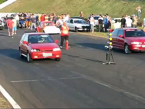 Suzuki Swift GTi Vs. VW Gol GTi 16v