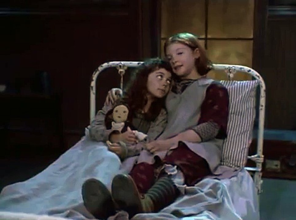 Annie (1999) - "Maybe"