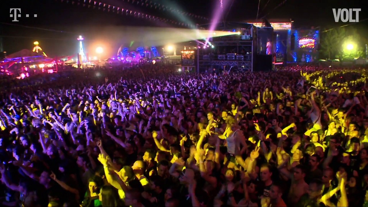 Slash ft. Myles & The Conspirators - Wicked Stone (Live At Volt Festival 2015 HD)