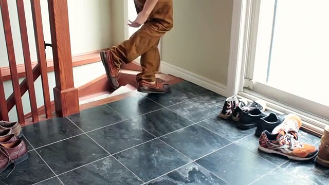 7 Simple Magic Tricks With Household Items.