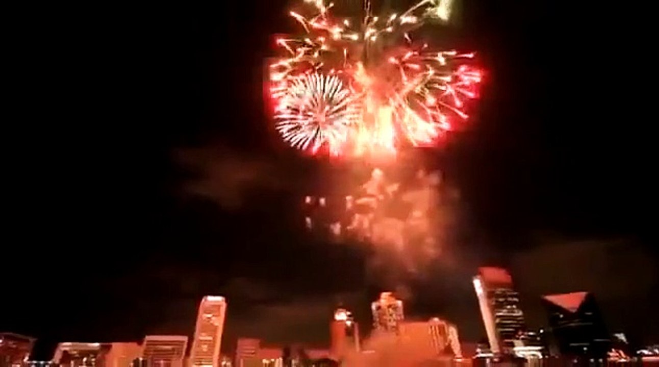 New York Fireworks 2015 - New Year's Eve Fireworks