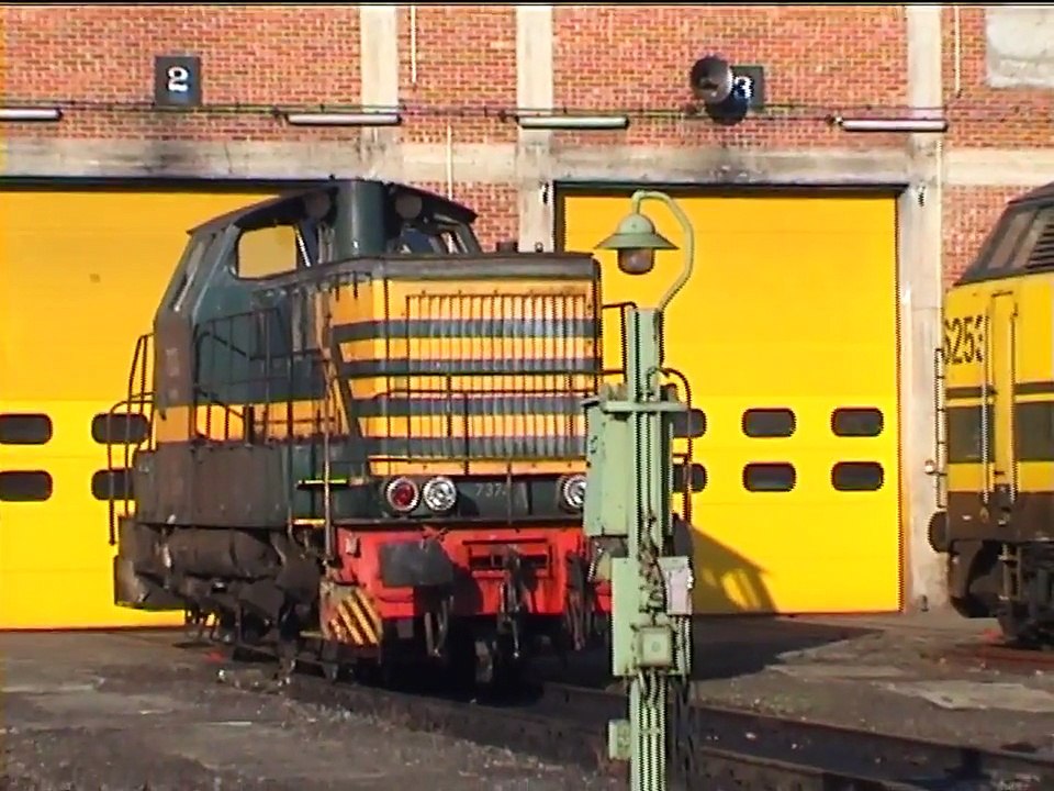 PFT-TSP, 03/11/2001, voyage d'adieu aux autorails SNCB série 44-45, sur les voies du Limbourg (DV)