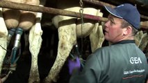 GEA Farm Technologies - IQ milking cluster - NL