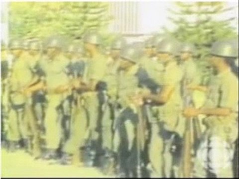 Jean-Claude Duvalier s'enfuit d'Haïti (7 février 1986)