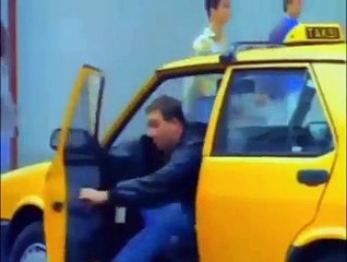 Söz Konusu Yolcu Olursa Şoförün Yapamayacağı Yoktur