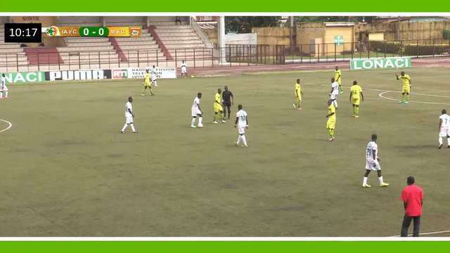 Ivoire Académie FC - Moossou FC (3-4) - Stade Robert Champroux - 1ère mi temps - 20ème - Ligue 2 - 23 Juin 2015