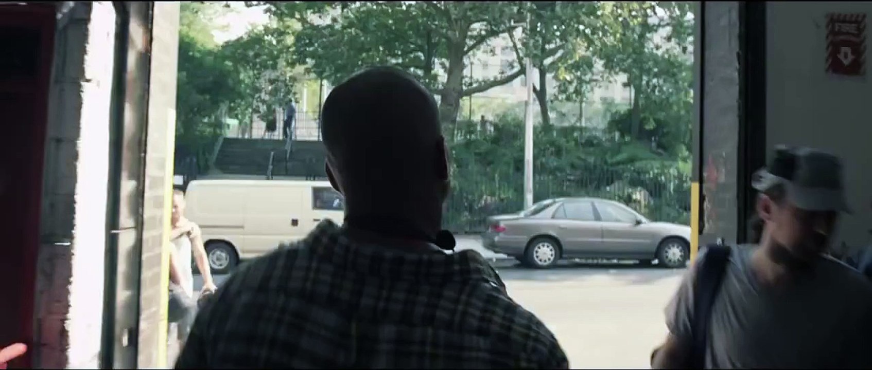 Tracers Official Trailer #1 (2015) - Taylor Lautner, Marie Avgeropoulos Action Movie HD