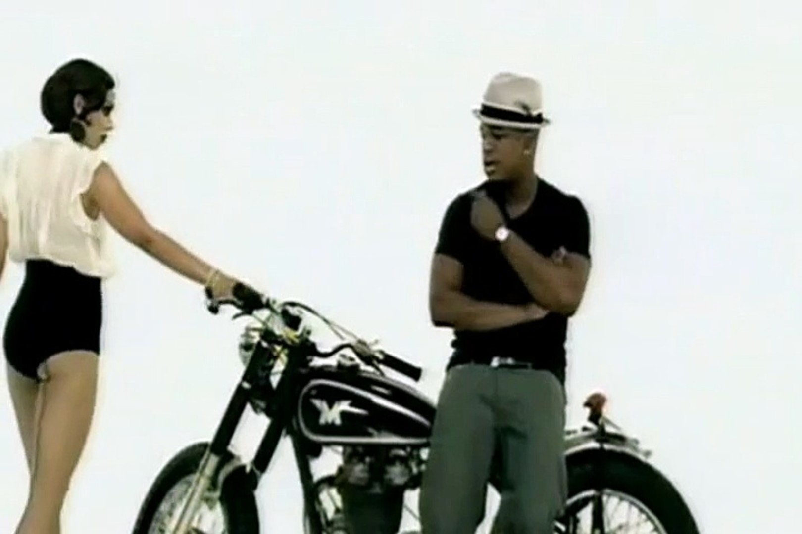 49+ Closer / Ne - Yo Pics