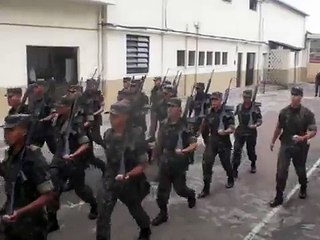 3º Pelotão - Cães de Guerra ( ombro arma)