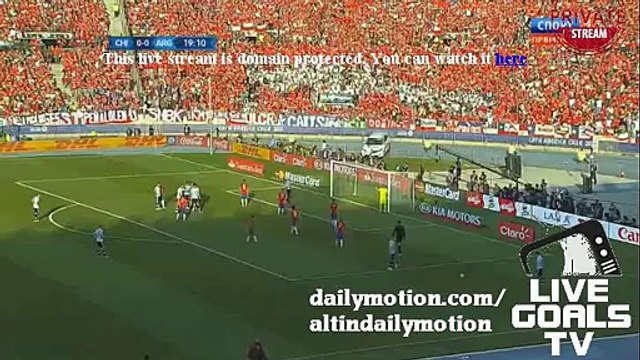 Messi Fantastic Free kick Chance Chile 0-0 Argentina