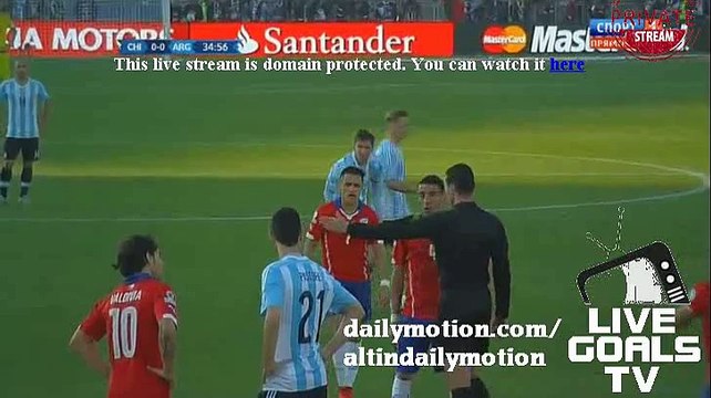 Claudio Bravo Amazing Save Chile 0-0 Argentina