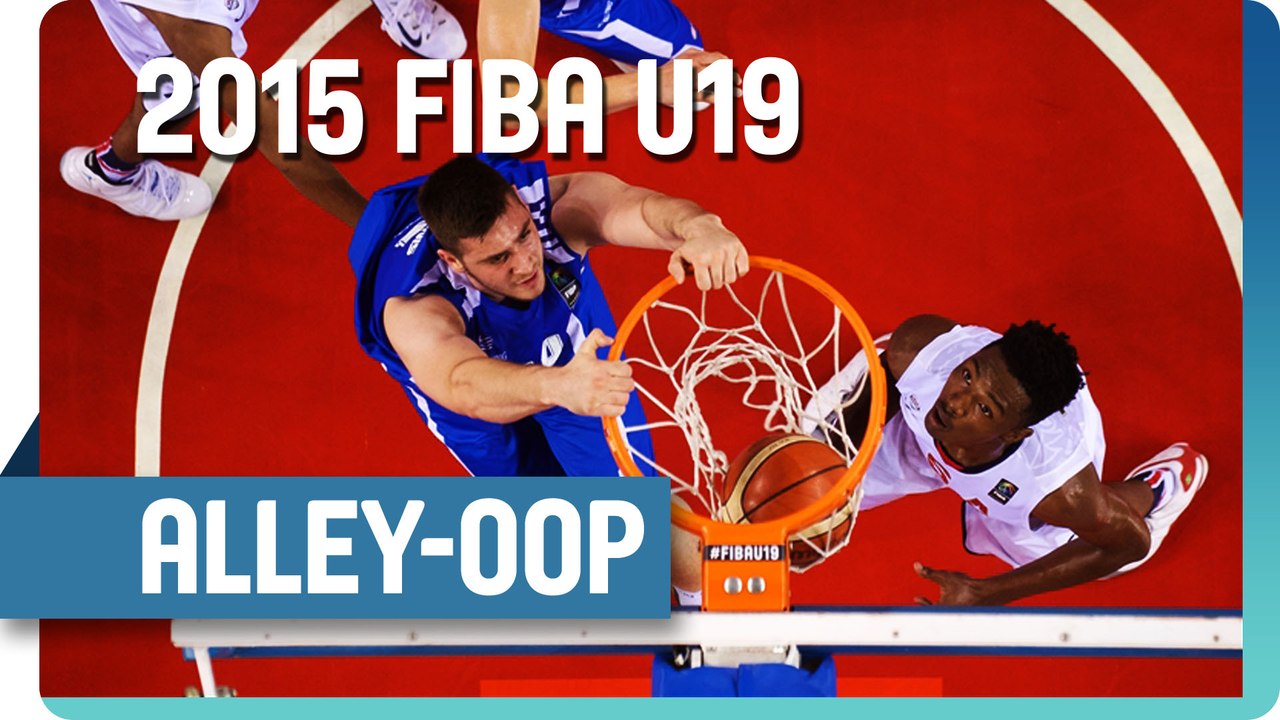 Papagiannis with the Alley-Oop finish v USA - 2015 FIBA U19 World Championship