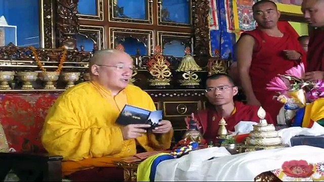 H.E. Gyaltsab Rinpoche Give Oral Transmission 嘉察仁波切口傳藥師佛心咒等三個咒語