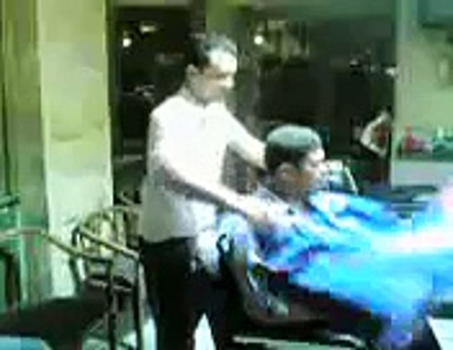 الحلاق