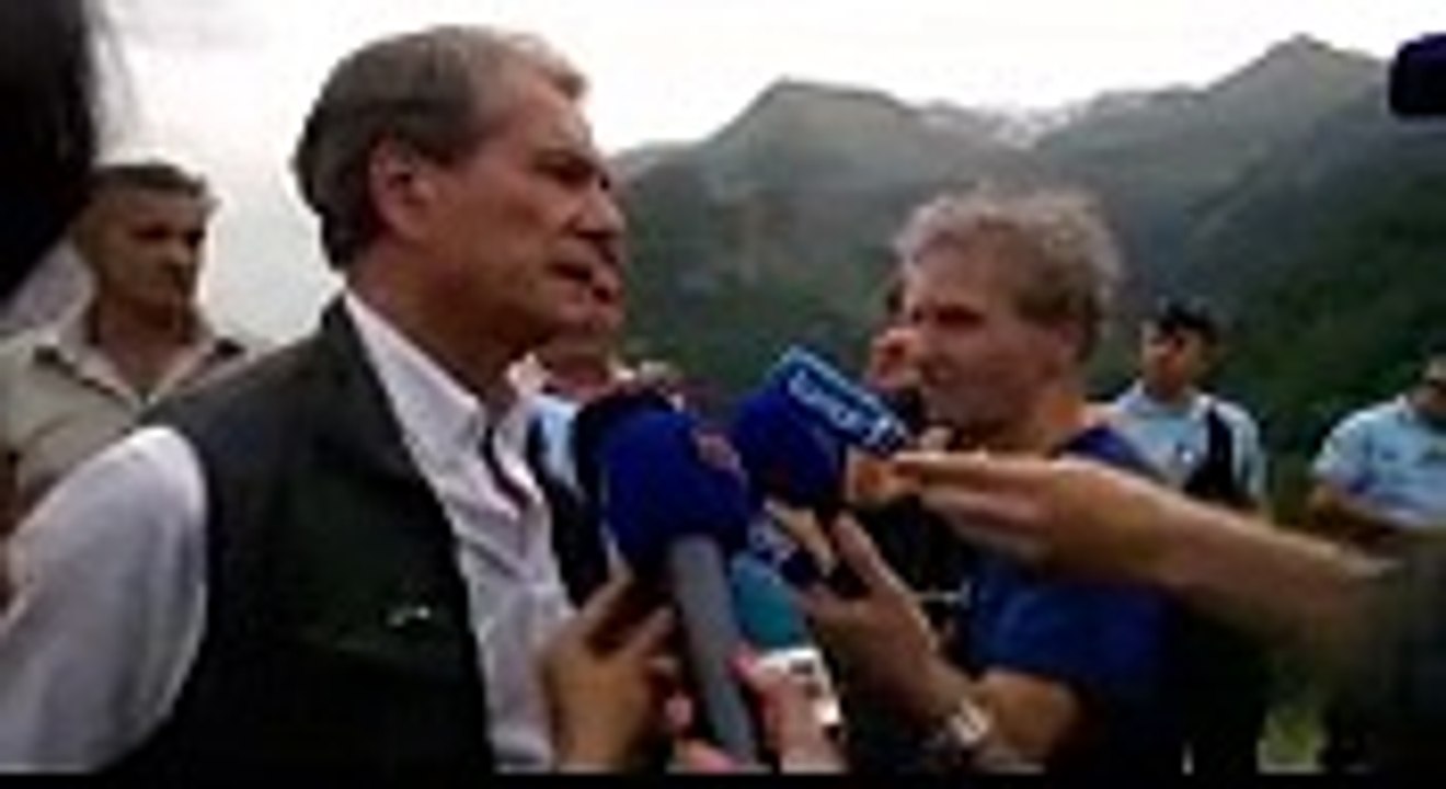 Jean-Paul Bonnetain, préfet de l'Isère, au lac du Chambon