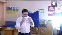 Greece: Alexis Tsipras among the first to vote