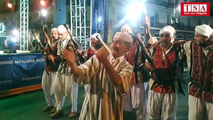 5 juillet: "Tahya El Djazaïr hourra, moustakila"