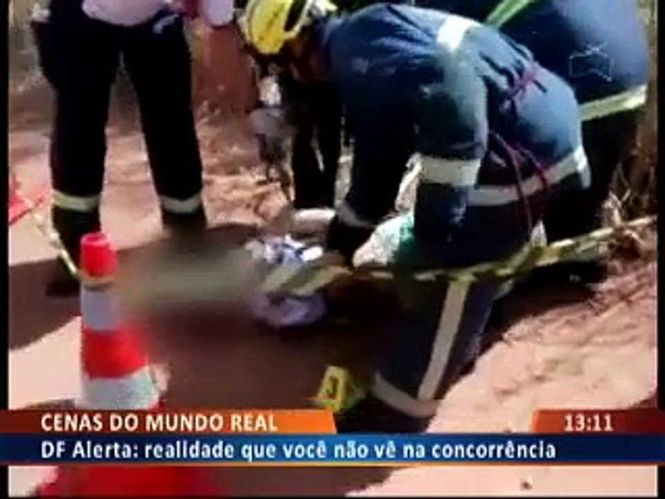 MÃOS AMARRADAS