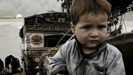 モーニング娘。『Be Alive』　世界の子どもたち。