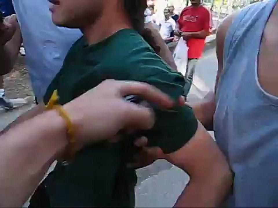 Ohad Shem Tov is being arrested in 2005 Marijuana March