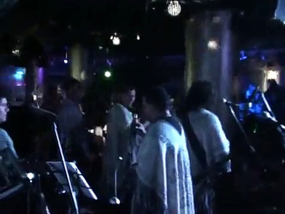 A las orillas del Rio Los Kjarkas