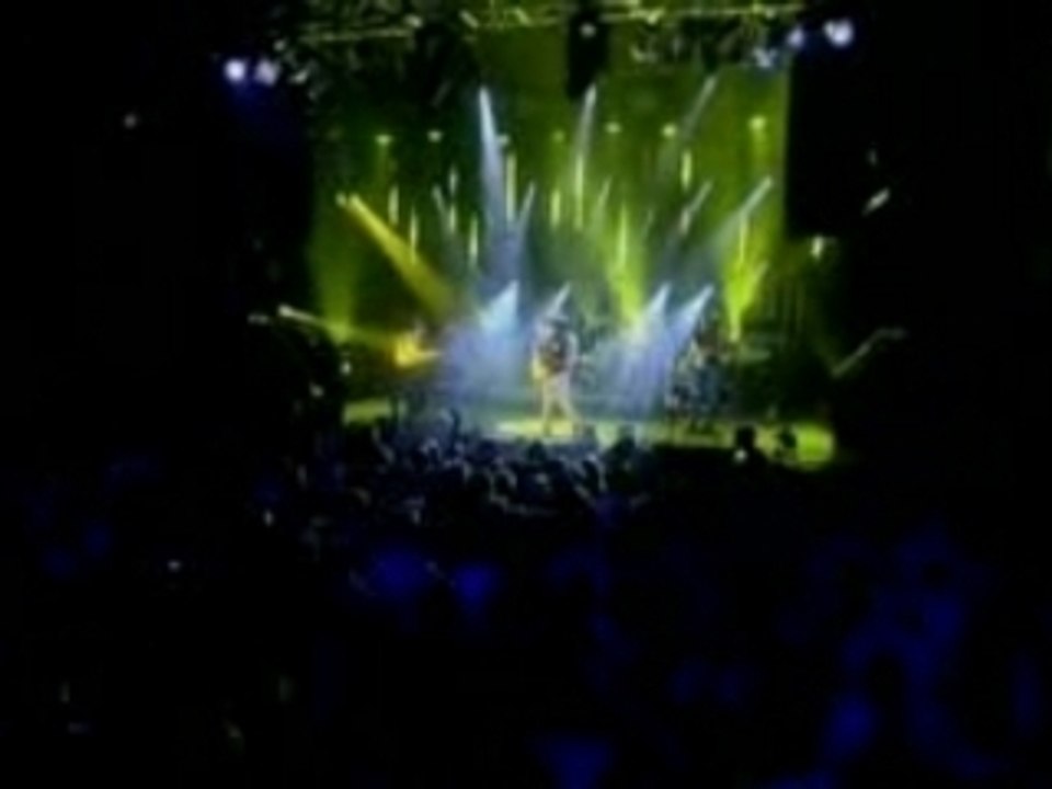 The Kooks - She Moves In Her Own Way