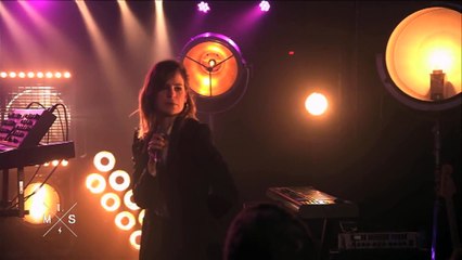 Christine And The Queens - "Amazoniaque" (Yves Simon cover) en live pour Monte Le Son