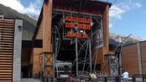 Chamonix cable car and Mont Blanc (aiguille Midi)
