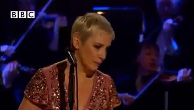 Annie Lennox . I Saved The World Today . London 2009